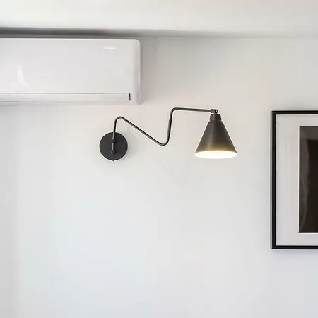 Lovelystay - Turquoise River View I *