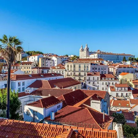 Lovelystay - Turquoise River View I Лиссабон